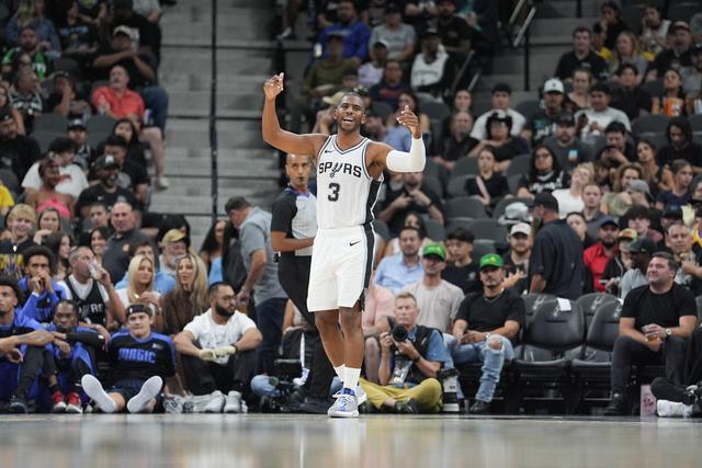 徐虎22+8广东惨败上海 郭昊文31分同曦胜江苏